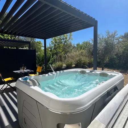 Pause Spa Sur La Route Du Ventoux Adults Only Carpentras Exterior photo