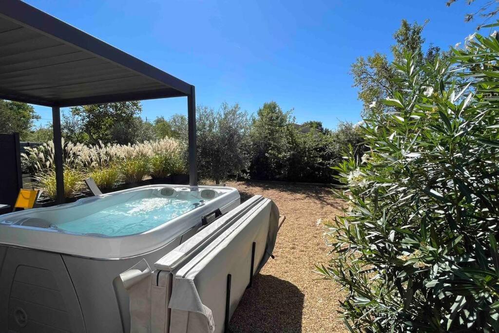 Pause Sur La Route Du Ventoux Adults Only